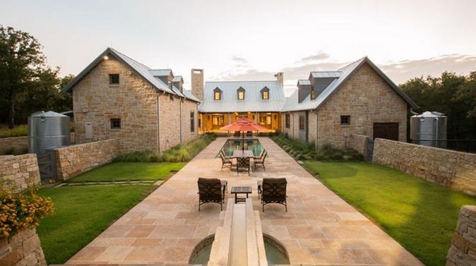 A Parker County horse ranch